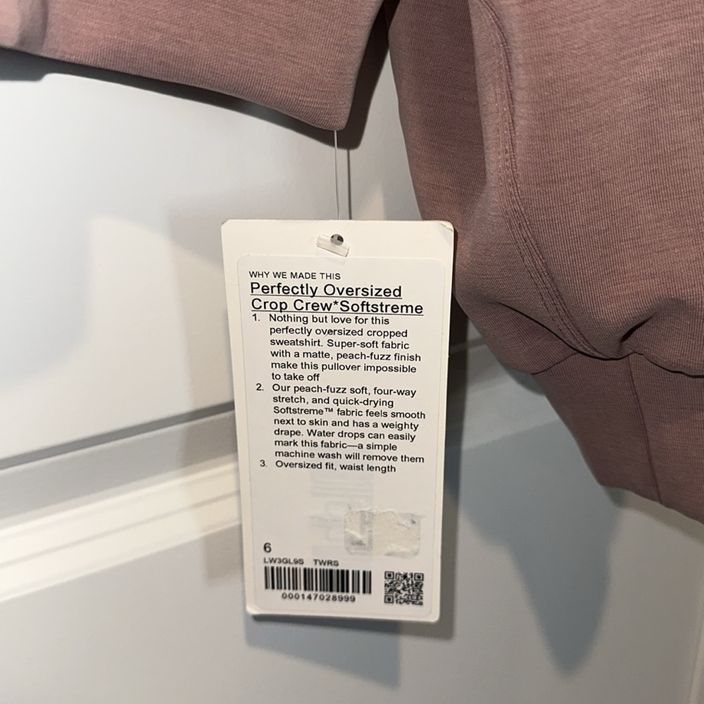 Softstreme Perfectly Oversized Cropped Crew - Picture 9 of 9